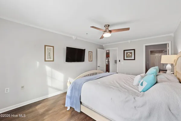 $207,000 | 618 Condo Club Drive, Unit 210, Wilmington, NC 28412