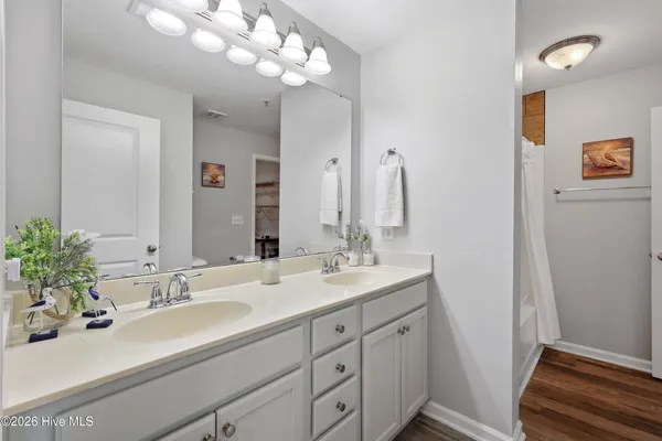 $207,000 | 618 Condo Club Drive, Unit 210, Wilmington, NC 28412