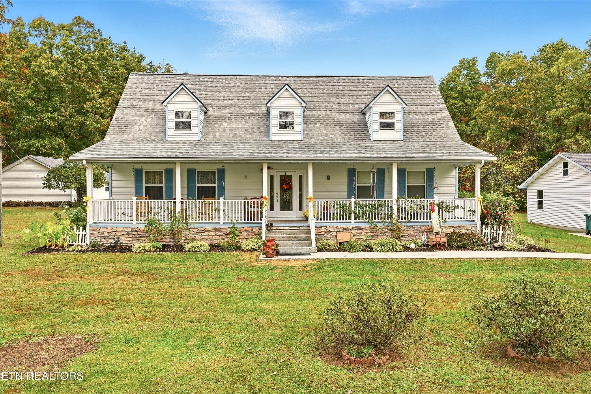 1569 Hollis Poore Road Jamestown, TN 38556 - Photo 1 of 51