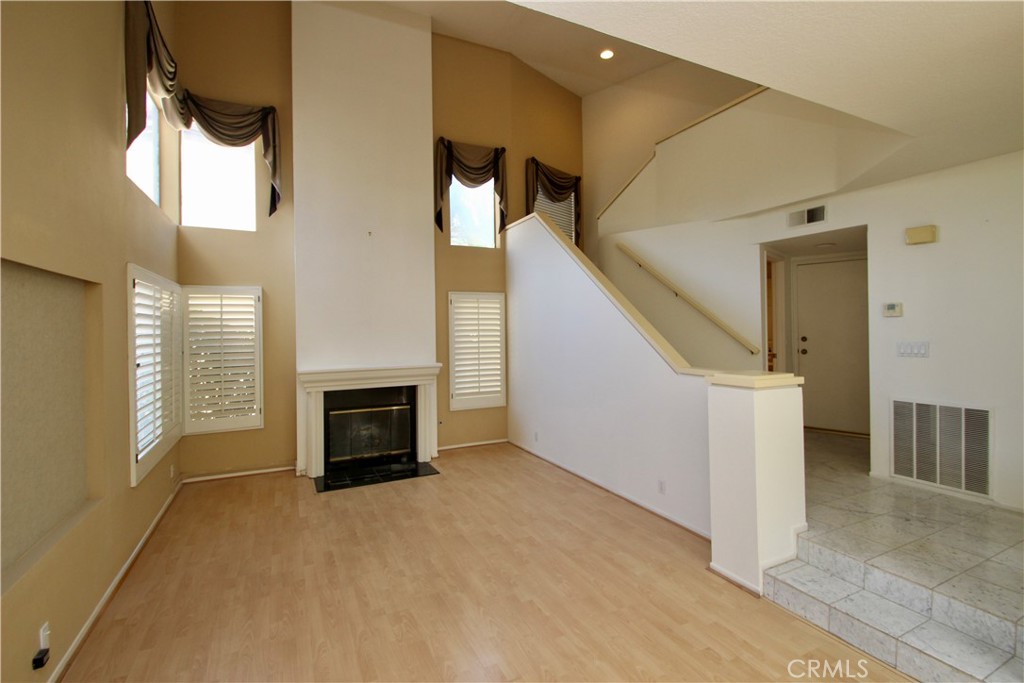 6 Del Azul Irvine, CA 92614 - Photo 10 of 28