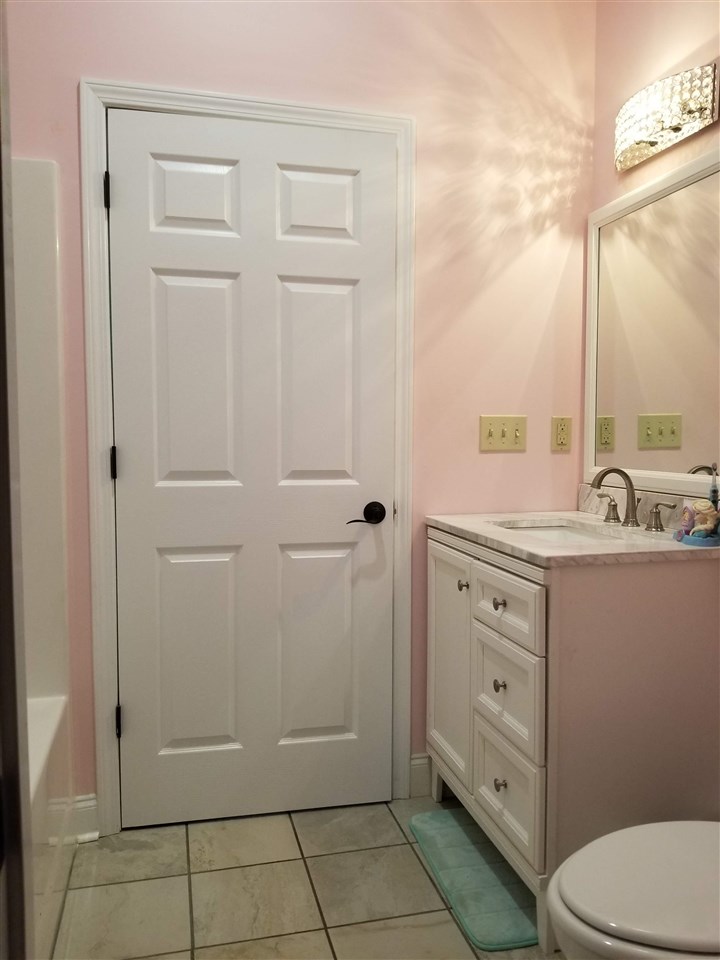 2 Cr 518b Road Rienzi, MS 38865 - Photo 13 of 24 a bathroom with a sink a toilet and a shower