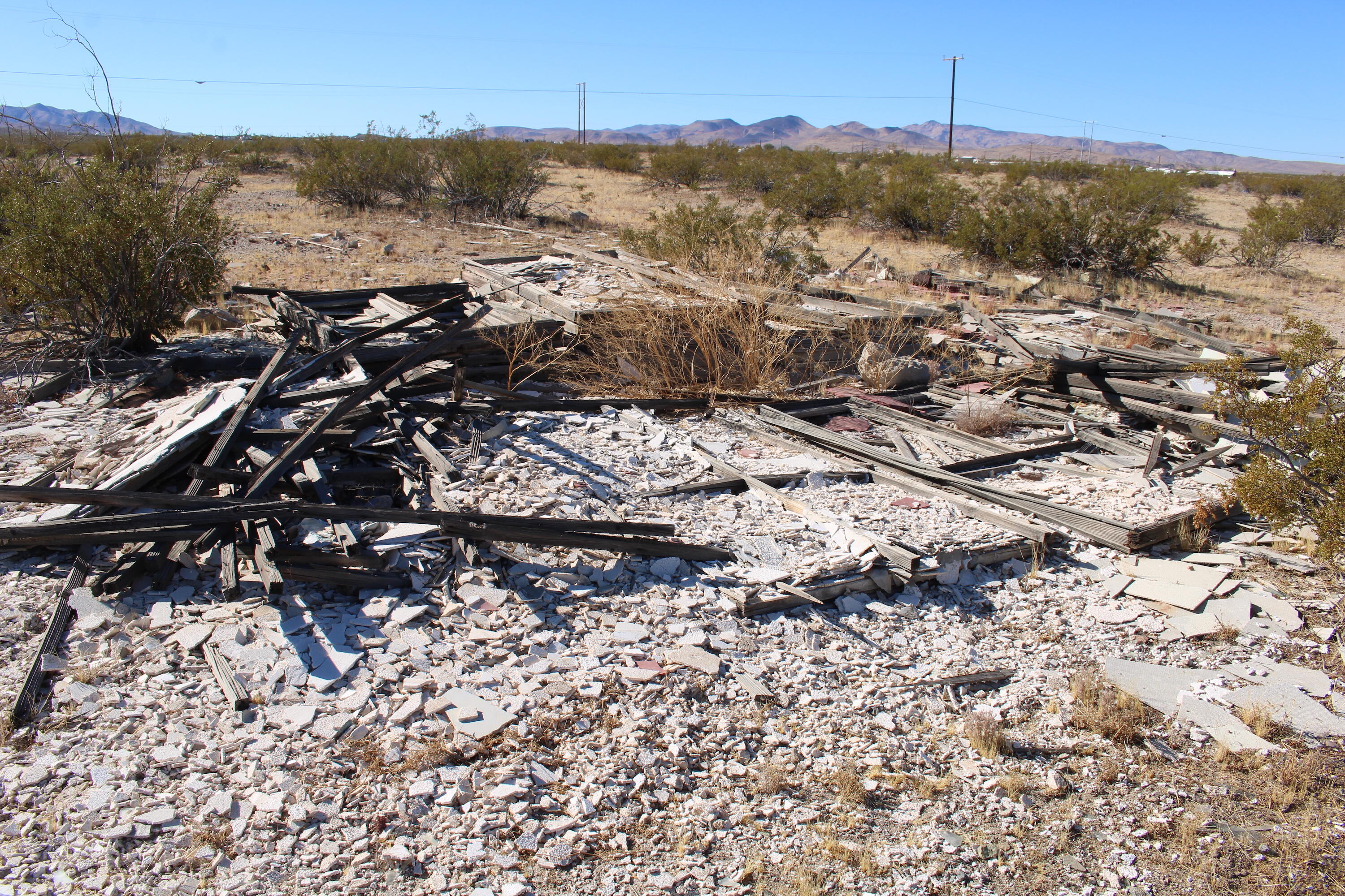 South Primavera Street Ridgecrest, CA 93555 - Photo 20 of 21 g Homestead 3