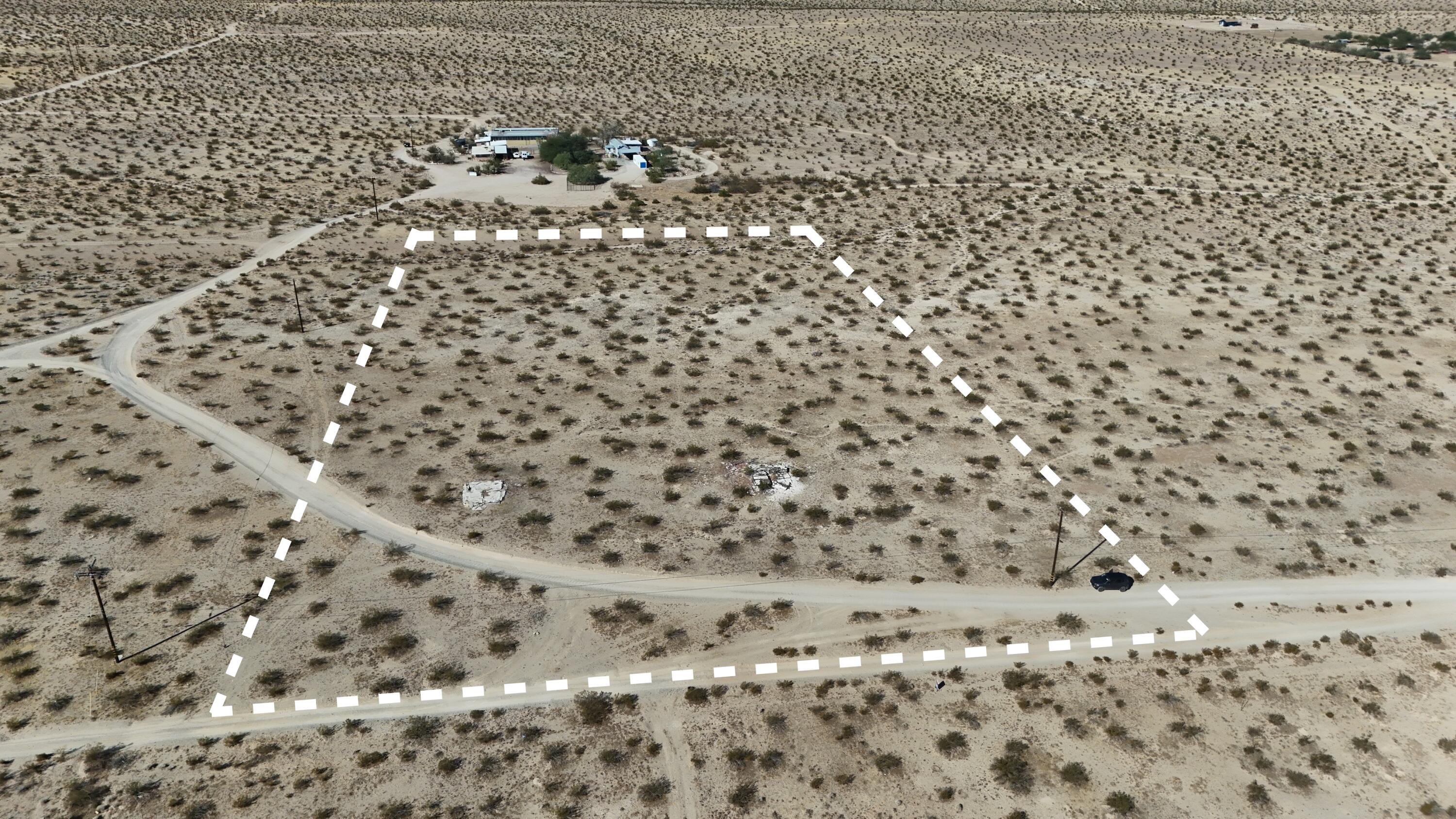 South Primavera Street Ridgecrest, CA 93555 - Photo 9 of 21 4 b Looking West
