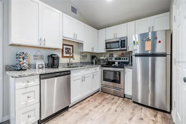 $1,750 | 1265 Jade Place, Clearwater, FL 33756