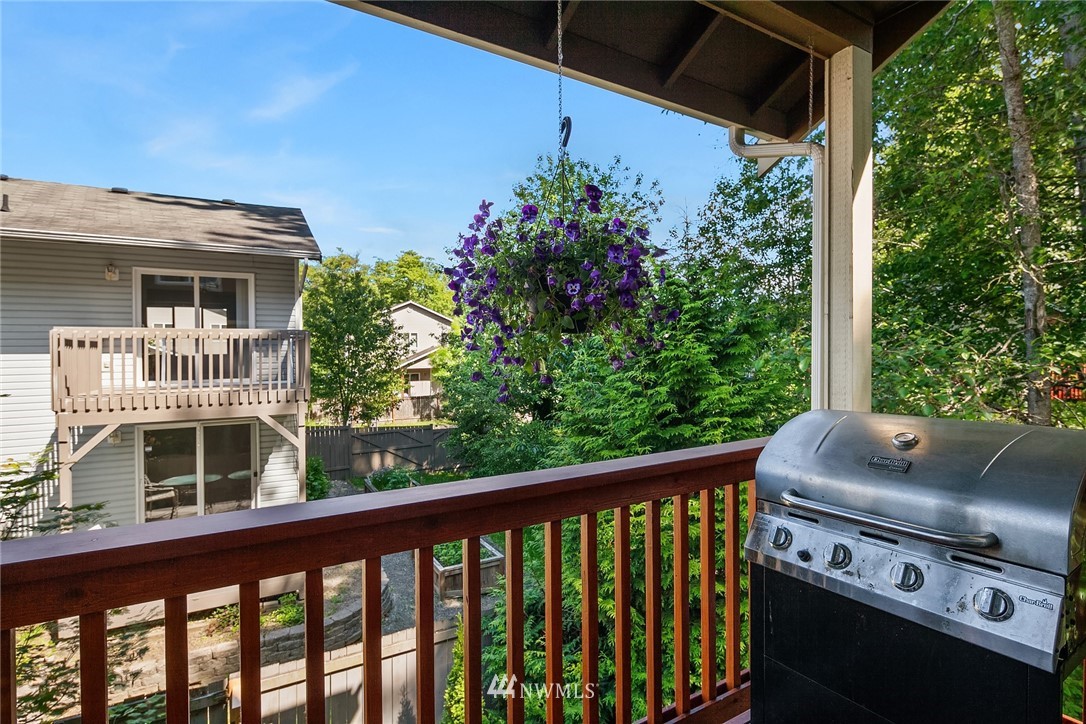 2018 112th Street Southwest Everett, WA 98204 - Photo 11 of 25 Gallery Image 11