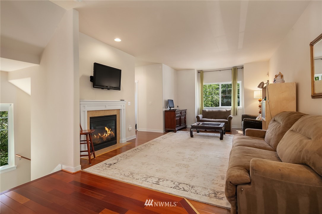 2018 112th Street Southwest Everett, WA 98204 - Photo 12 of 25 Gallery Image 12