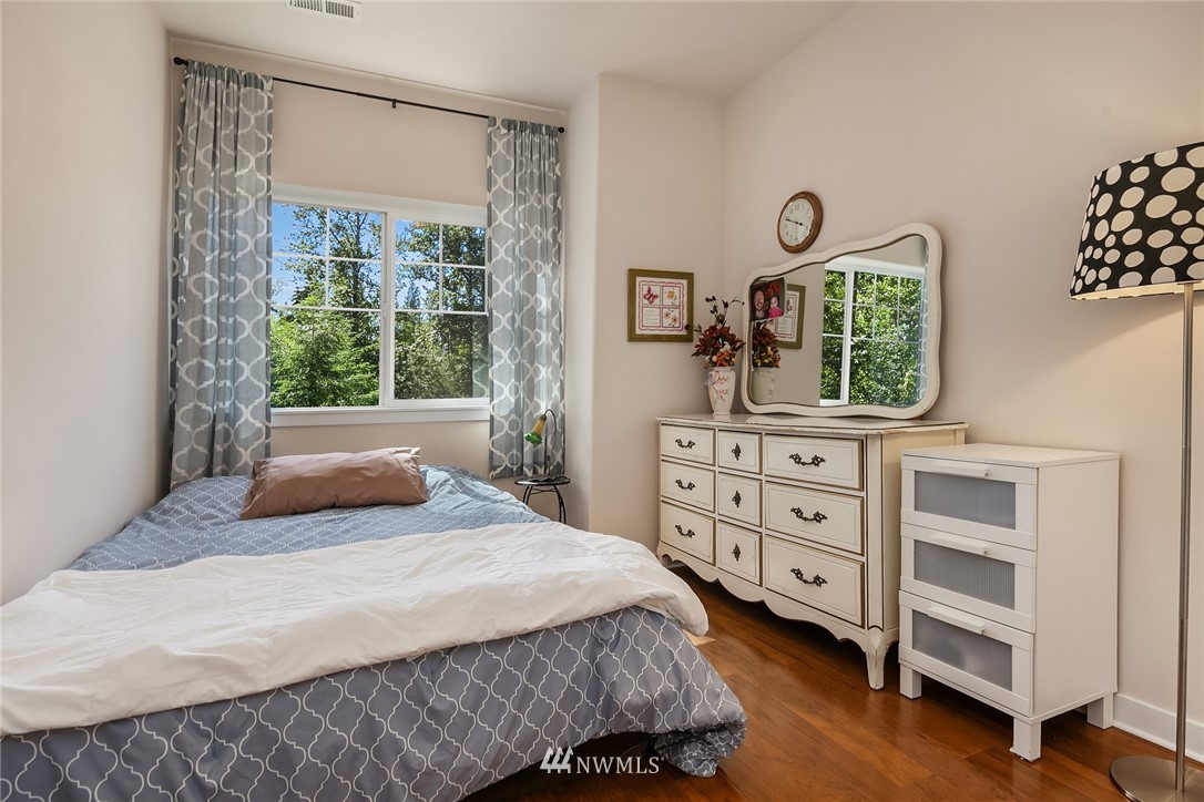 2018 112th Street Southwest Everett, WA 98204 - Photo 16 of 25 Gallery Image 16