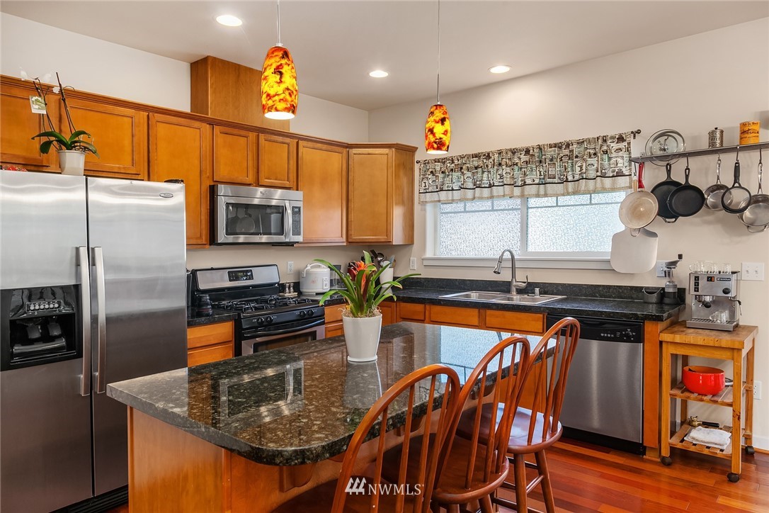 2018 112th Street Southwest Everett, WA 98204 - Photo 8 of 25 Gallery Image 8
