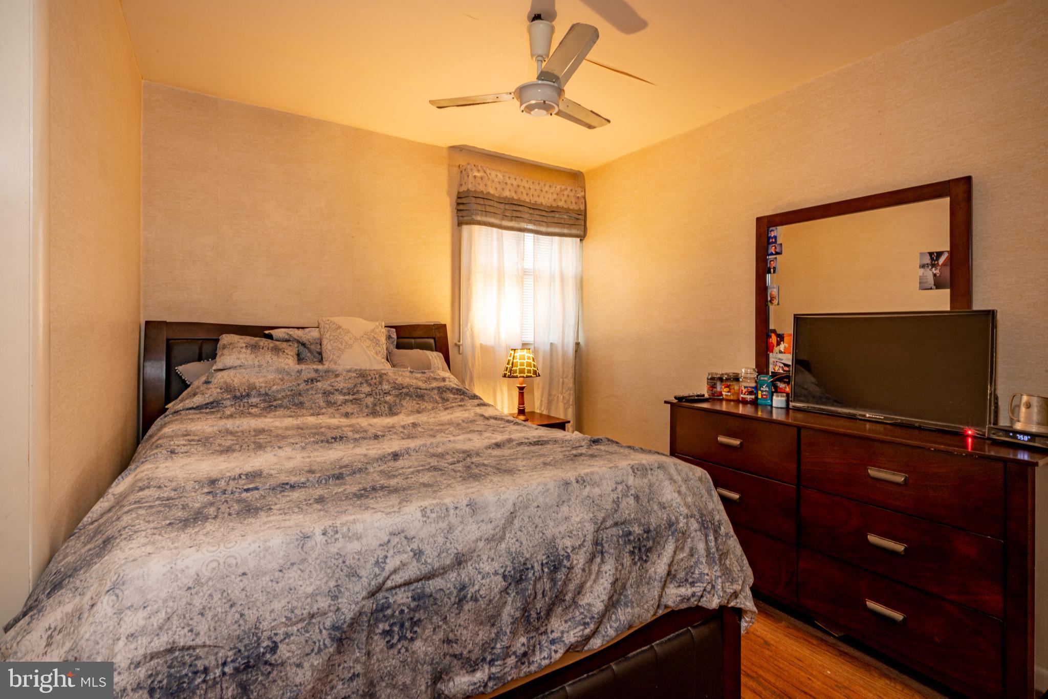 804 Charette Road Philadelphia, PA 19115 - Photo 9 of 17 2nd bedroom
