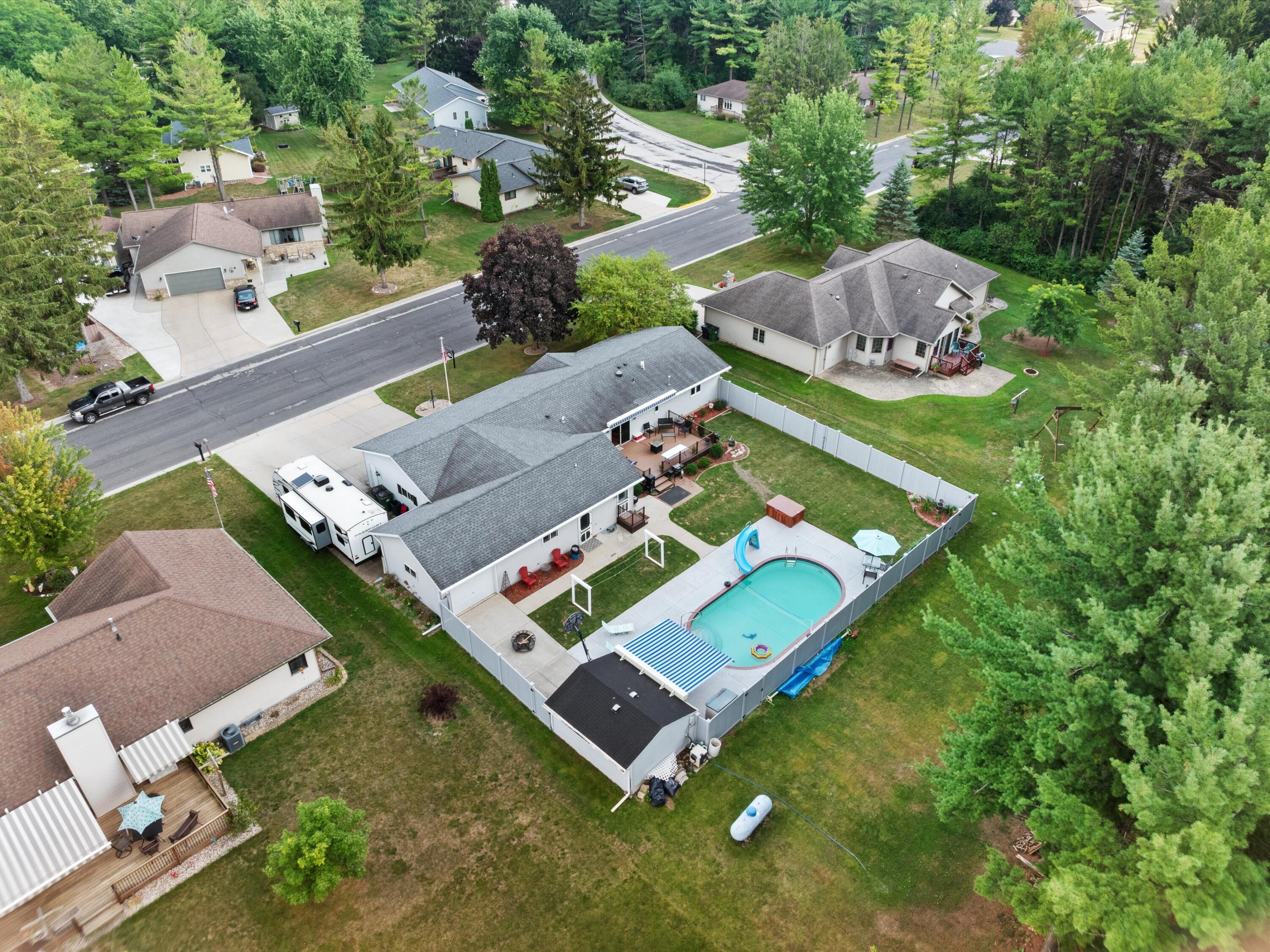407 South 5th Street Reedsville, WI 54230 - Photo 25 of 26 Drone