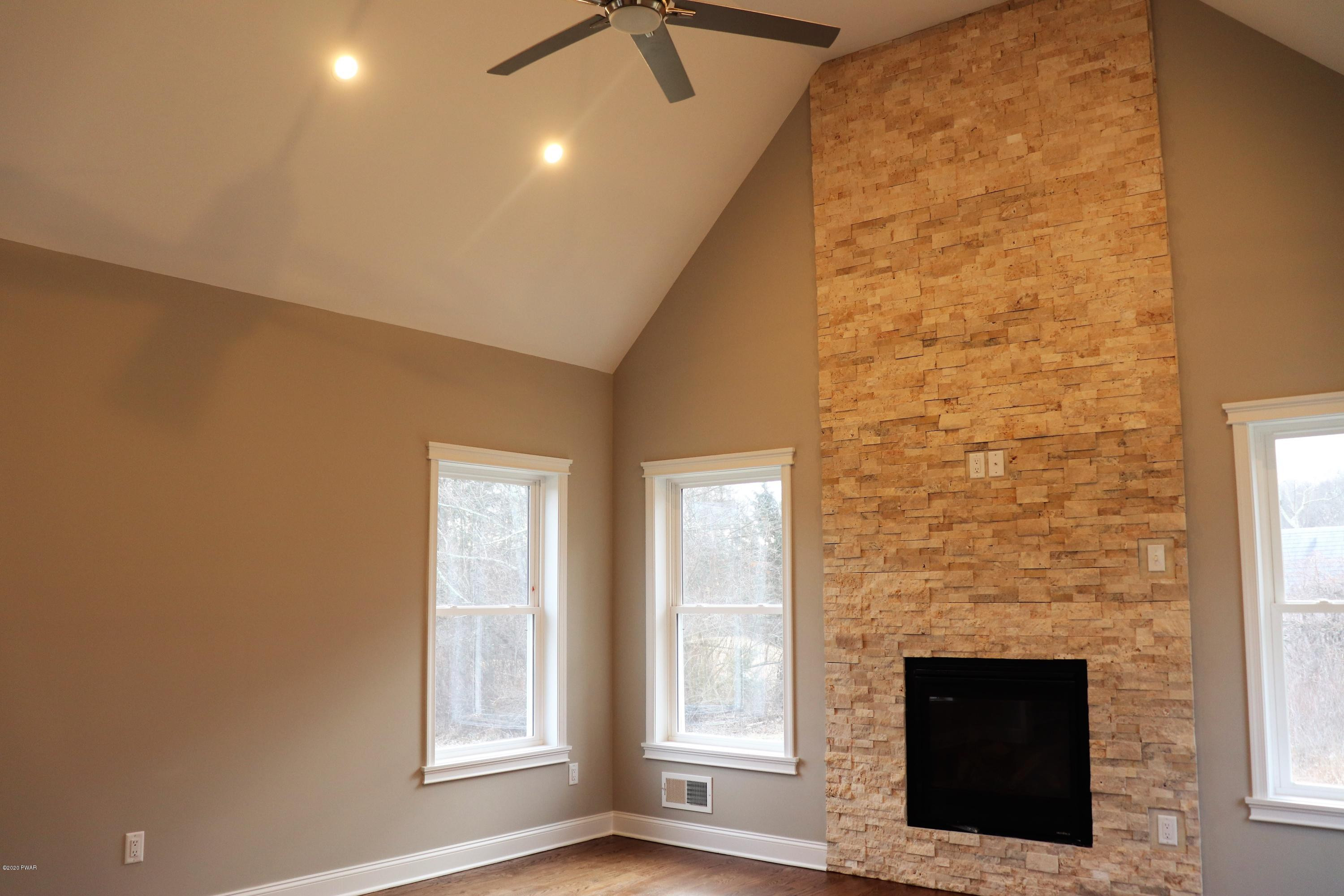 604 Cold Spring Lane East Stroudsburg, PA 18302 - Photo 12 of 24