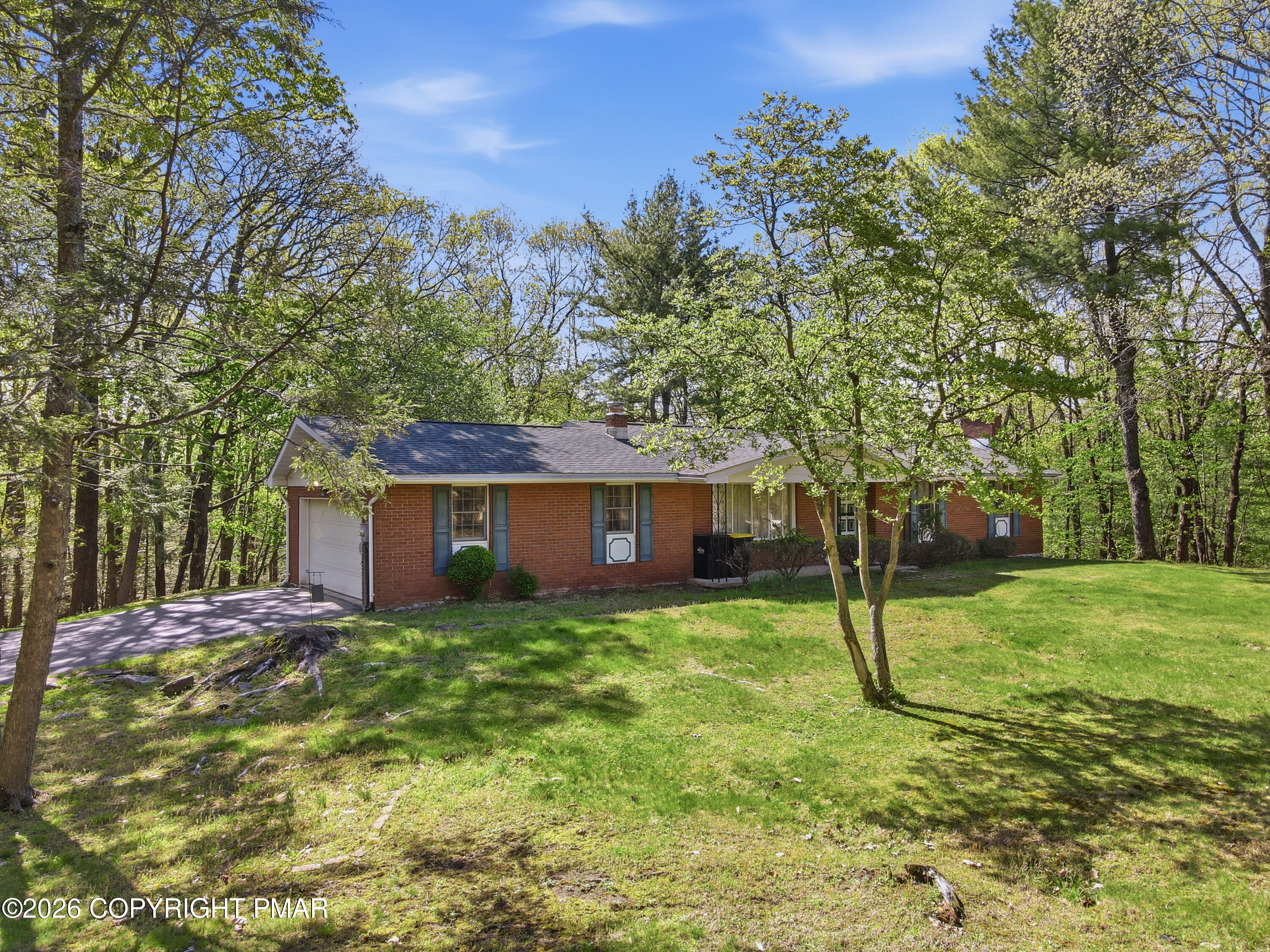 110 Powell Road Tannersville, PA 18372 - Photo 6 of 54 22-Photo-21