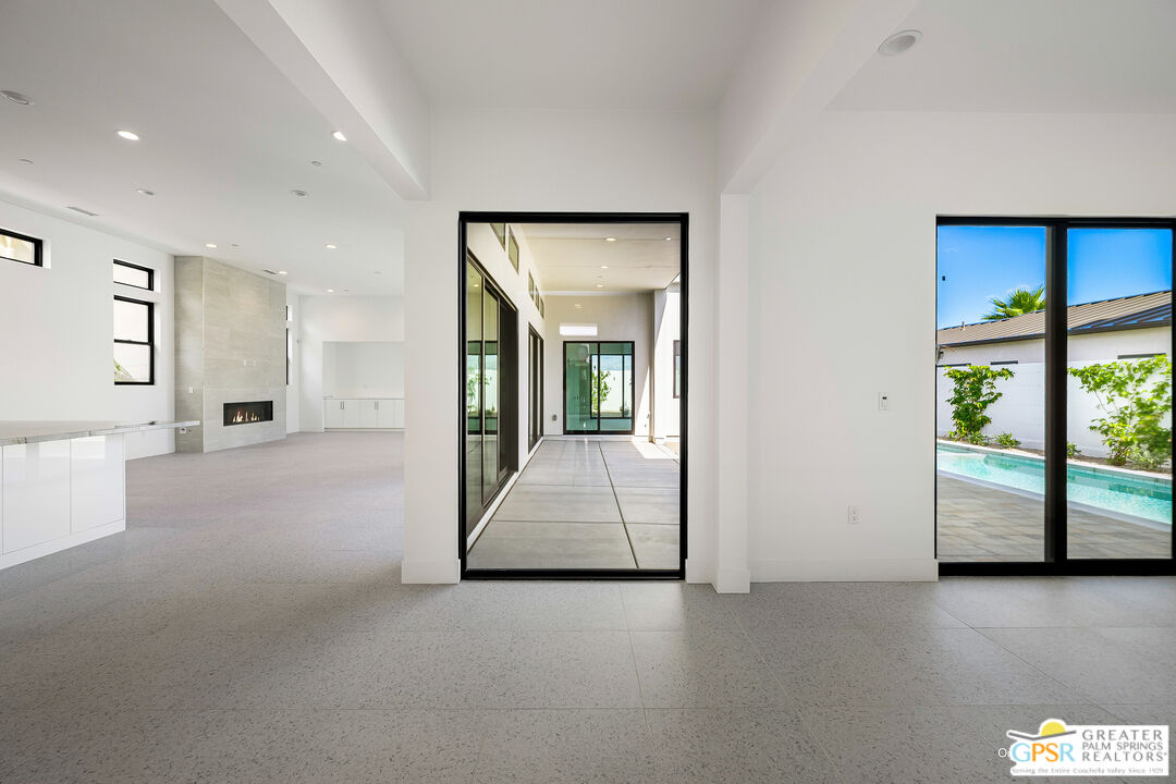 6 Marine Way, Unit LOT #163 Rancho Mirage, CA 92270 - Photo 11 of 22