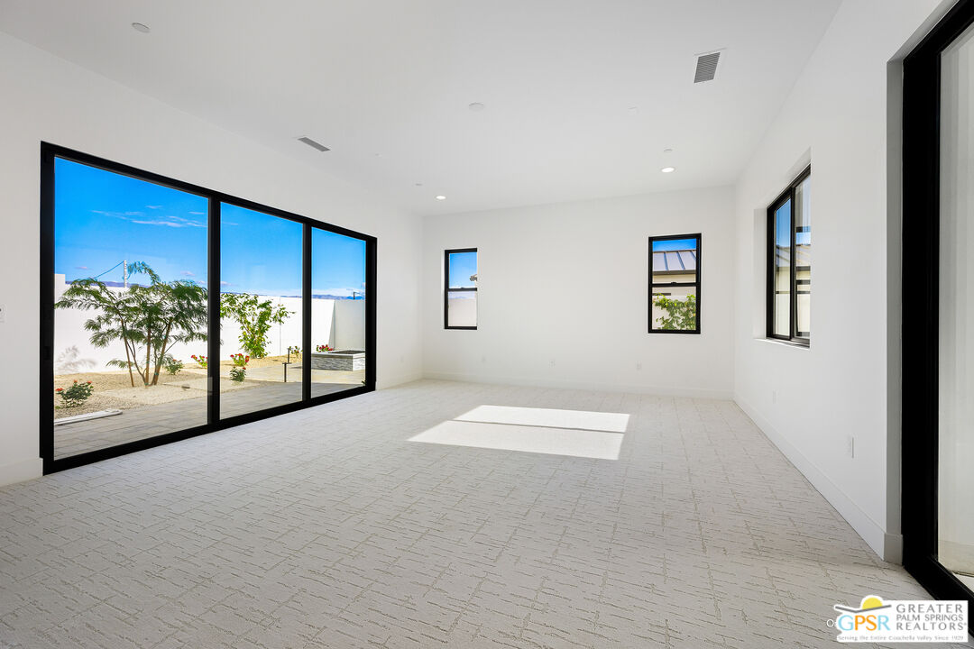 6 Marine Way, Unit LOT #163 Rancho Mirage, CA 92270 - Photo 17 of 22