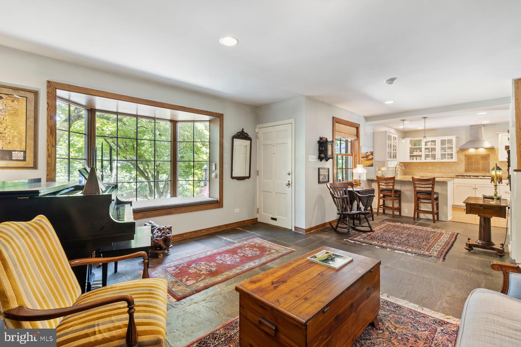 80 West Hampton Road Philadelphia, PA 19118 - Photo 11 of 52 Custom window seat as you enter the living room