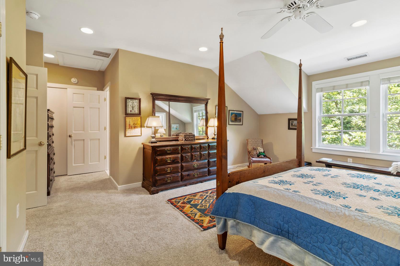 80 West Hampton Road Philadelphia, PA 19118 - Photo 22 of 52