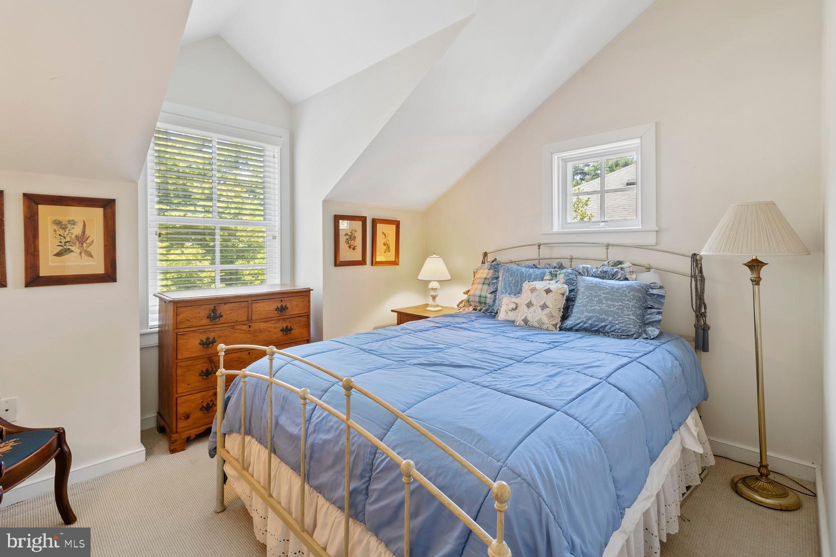 80 West Hampton Road Philadelphia, PA 19118 - Photo 27 of 52 Third bedroom