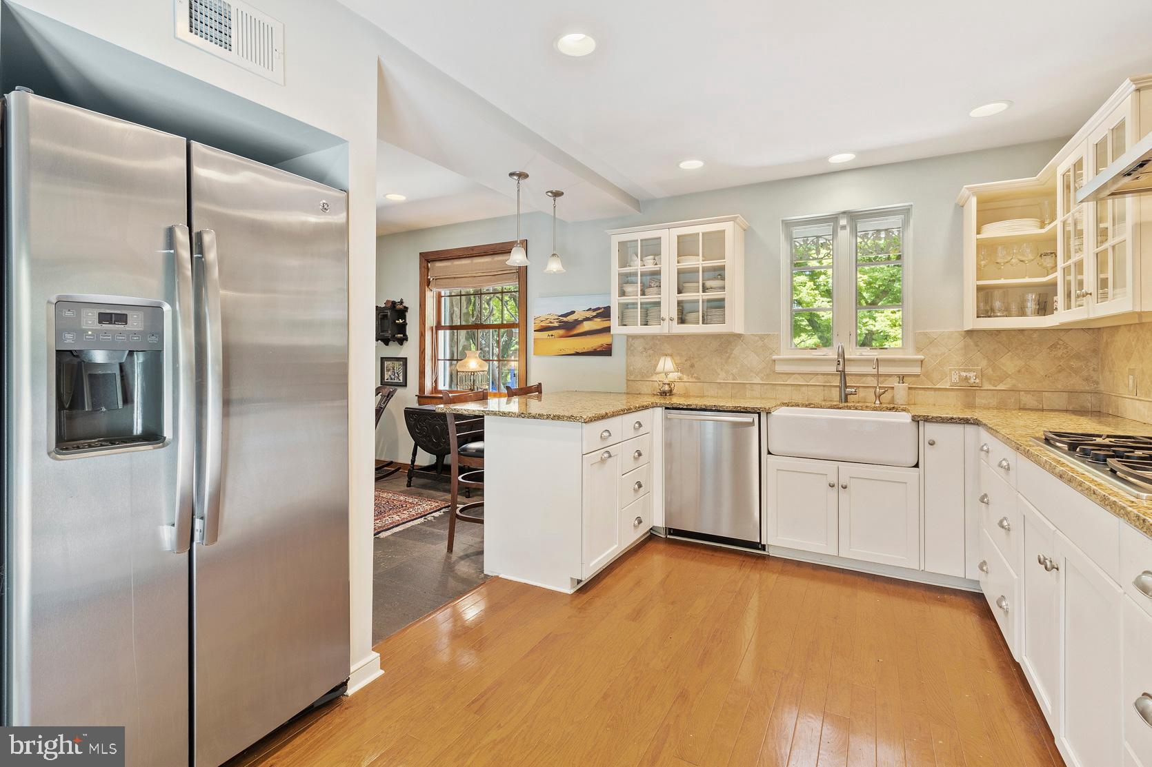 80 West Hampton Road Philadelphia, PA 19118 - Photo 9 of 52