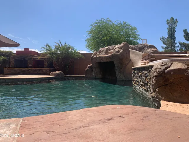 $549,500 | 35743 West Cartegna Lane, Maricopa, AZ 85138