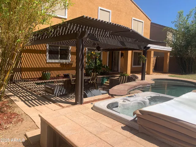 $549,500 | 35743 West Cartegna Lane, Maricopa, AZ 85138