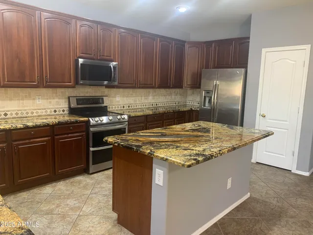 $549,500 | 35743 West Cartegna Lane, Maricopa, AZ 85138