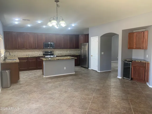 $549,500 | 35743 West Cartegna Lane, Maricopa, AZ 85138