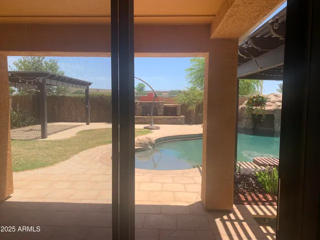 $549,500 | 35743 West Cartegna Lane, Maricopa, AZ 85138