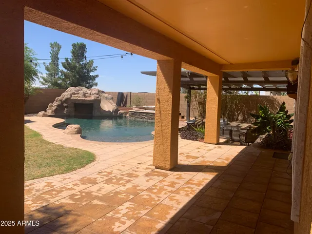 $549,500 | 35743 West Cartegna Lane, Maricopa, AZ 85138