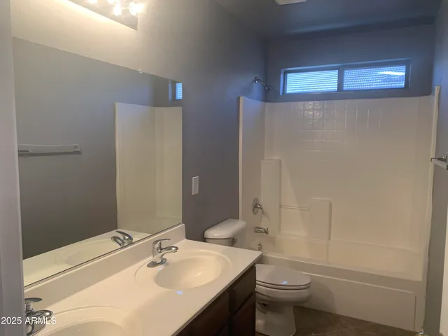 $549,500 | 35743 West Cartegna Lane, Maricopa, AZ 85138