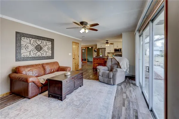 $181,000 | 114 East Howard Street, Girard, KS 66743