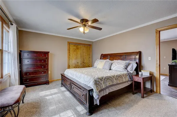 $181,000 | 114 East Howard Street, Girard, KS 66743