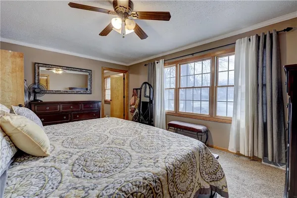 $181,000 | 114 East Howard Street, Girard, KS 66743