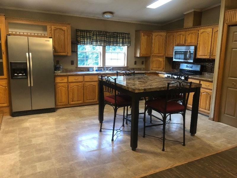 989 Diehl Road Penn Run, PA 15765 - Photo 2 of 12 Gallery Image 2
