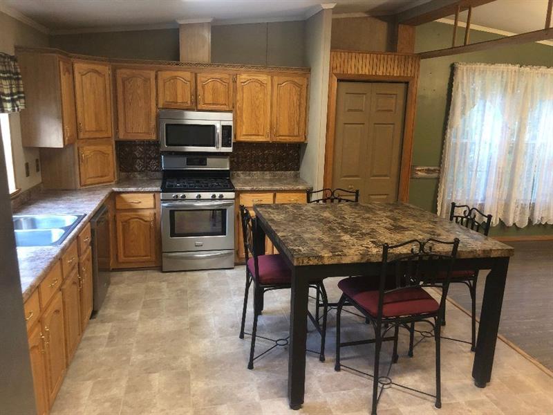 989 Diehl Road Penn Run, PA 15765 - Photo 3 of 12 Gallery Image 3