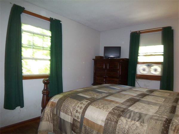 40 Standish Road Bellingham, MA 02019 - Photo 11 of 16 Gallery Image 11
