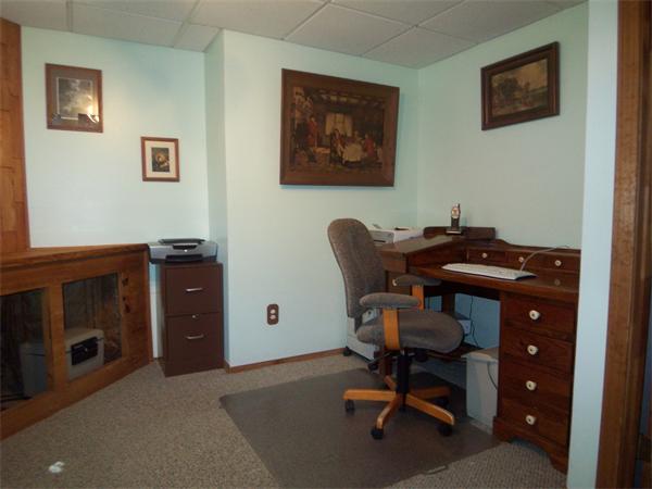 40 Standish Road Bellingham, MA 02019 - Photo 12 of 16 Gallery Image 12