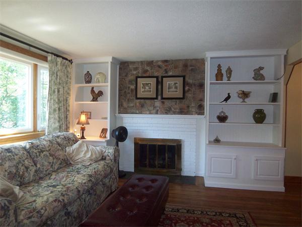 40 Standish Road Bellingham, MA 02019 - Photo 4 of 16 Gallery Image 4