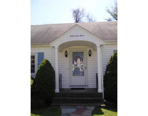 16 Lewis Street Needham, MA 02492 - Photo 2 of 11 Gallery Image 2