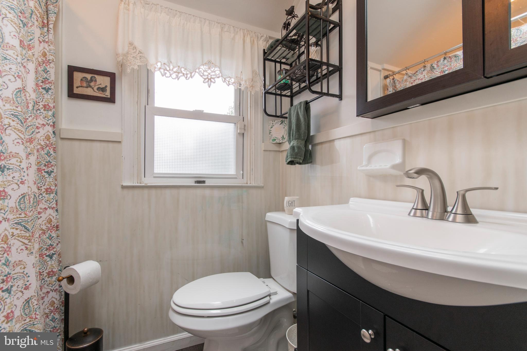 110 Andrea Road Cheltenham, PA 19012 - Photo 28 of 36 Gallery Image 28