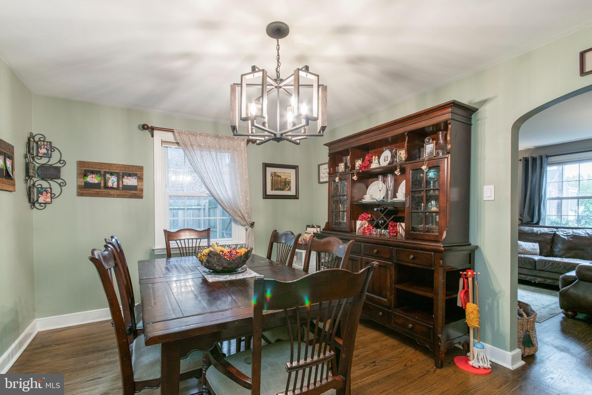 110 Andrea Road Cheltenham, PA 19012 - Photo 9 of 36 Gallery Image 9