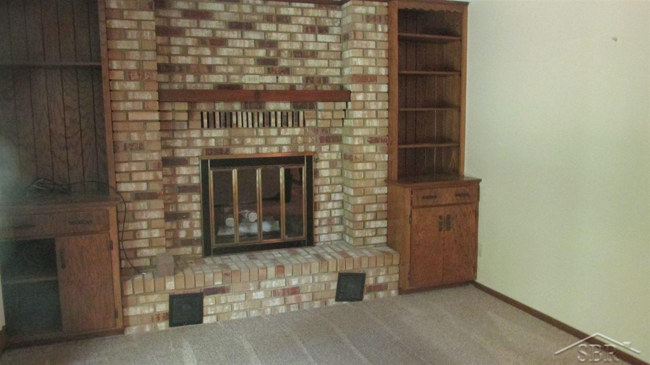 7290 Maple Road Frankenmuth, MI 48734 - Photo 5 of 26 31356978-4.JPG