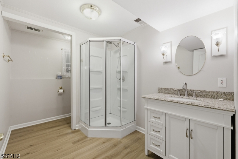 14 Hayward Street Bridgewater, NJ 08805 - Photo 23 of 28