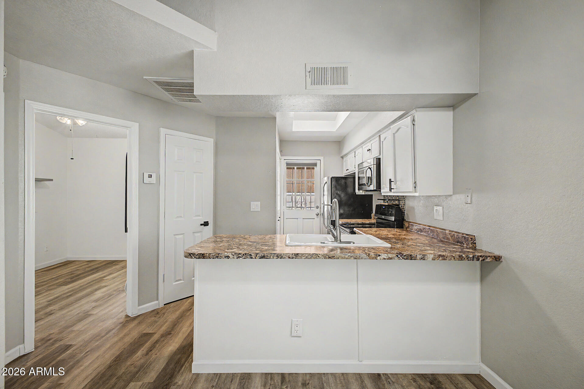 170 East Guadalupe Road, Unit 135 Gilbert, AZ 85234 - Photo 9 of 36 09 - Guadalupe