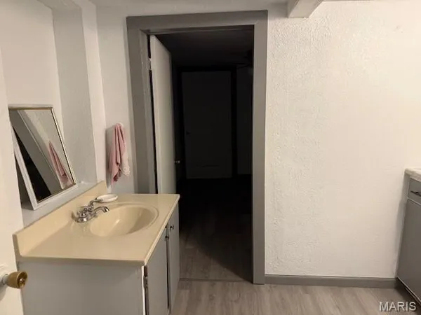 $169,900 | 606 6th Street, Grandin, MO 63943