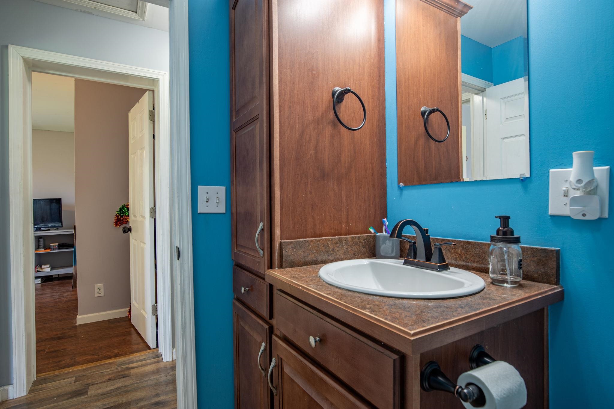 372 Cross Road Rochester, NH 03867 - Photo 25 of 41 Gallery Image 25