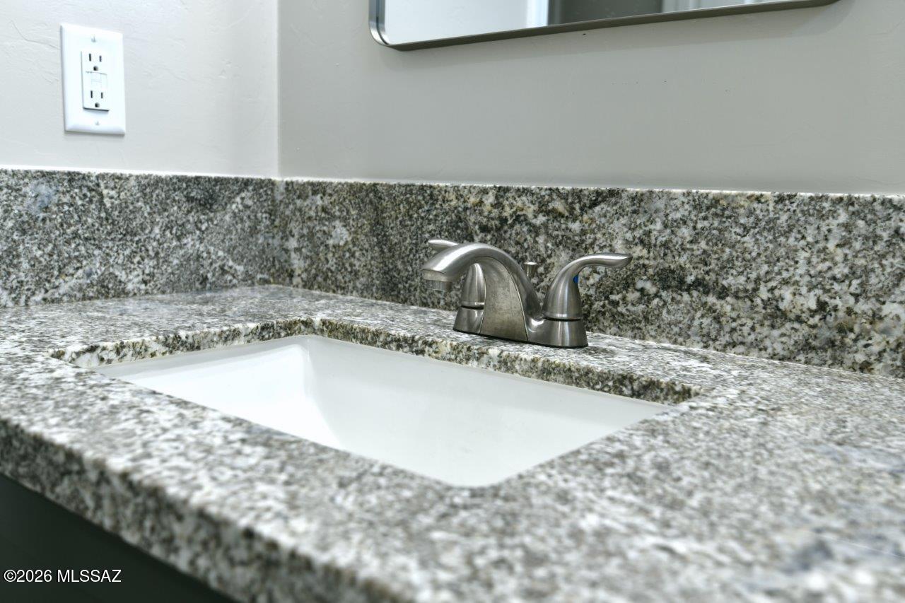 1091 North Vail View Road Vail, AZ 85641 - Photo 12 of 43 a close view of sink