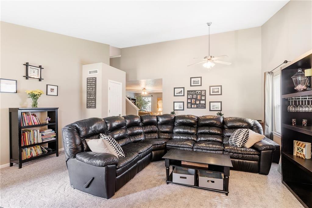 1328 Fall Ridge Drive Brownsburg, IN 46112 - Photo 12 of 27