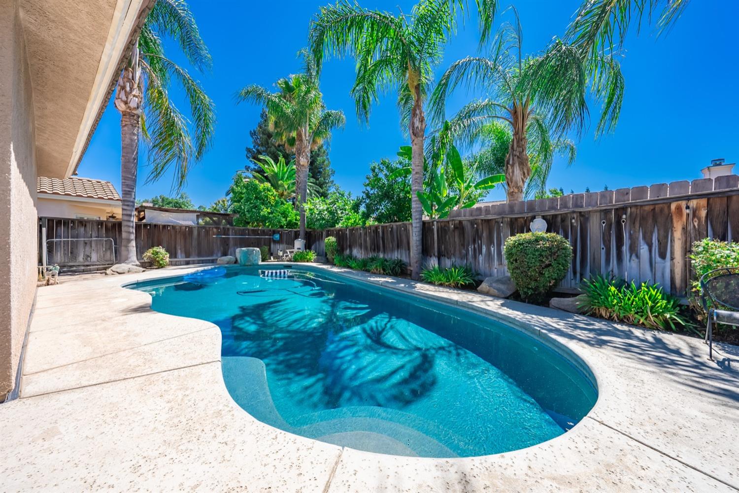 3432 Doubletree Way Madera, CA 93637 - Photo 24 of 45 a view of a backyard