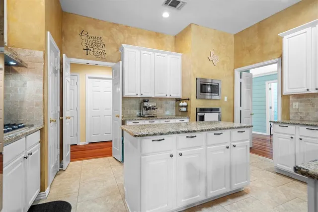 $424,000 | 2031 Vintage Circle, Corinth, TX 76210