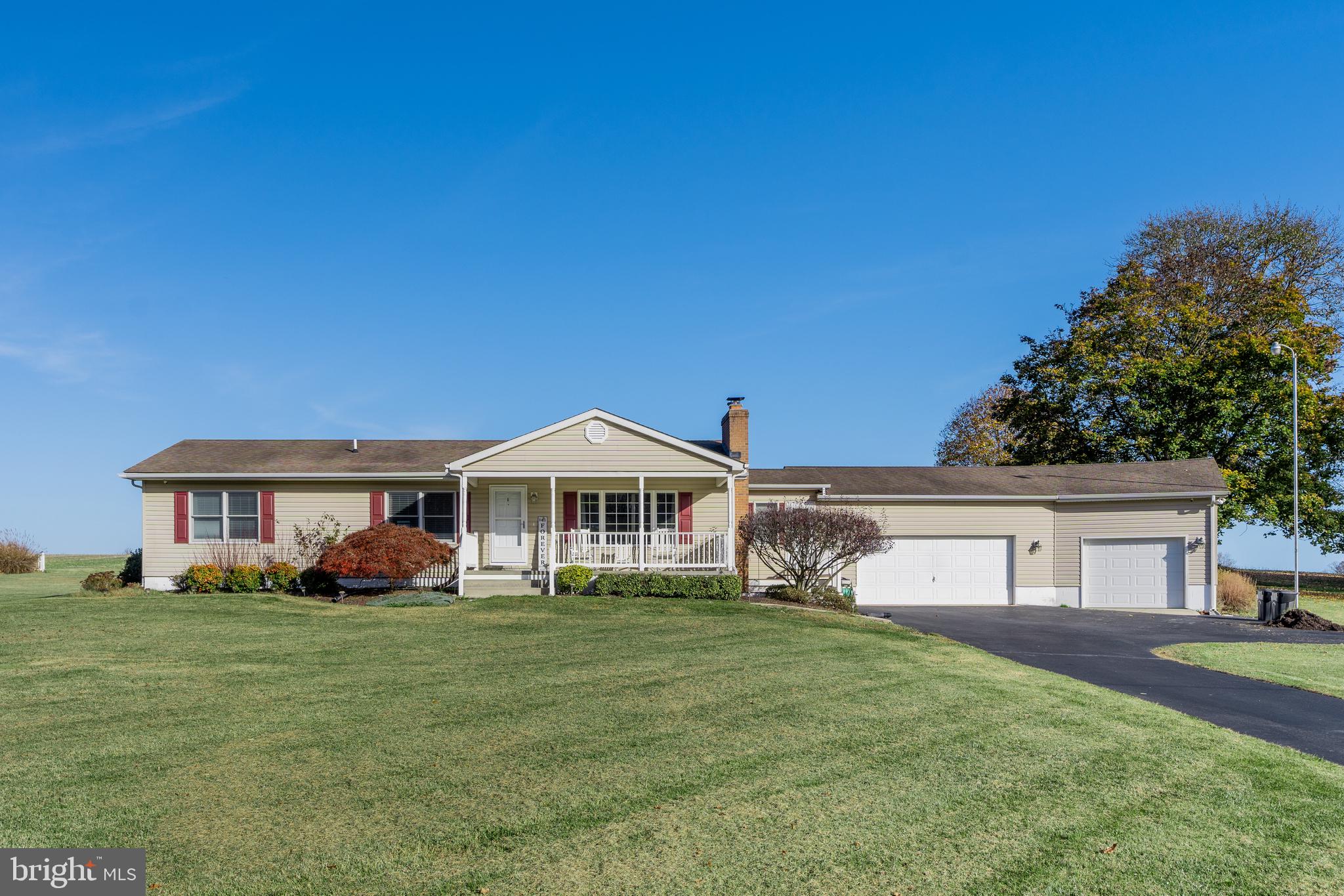 356 Knights Corner Road Elkton, MD 21921 - Photo 1 of 19 FOLLOW MY HEELS!